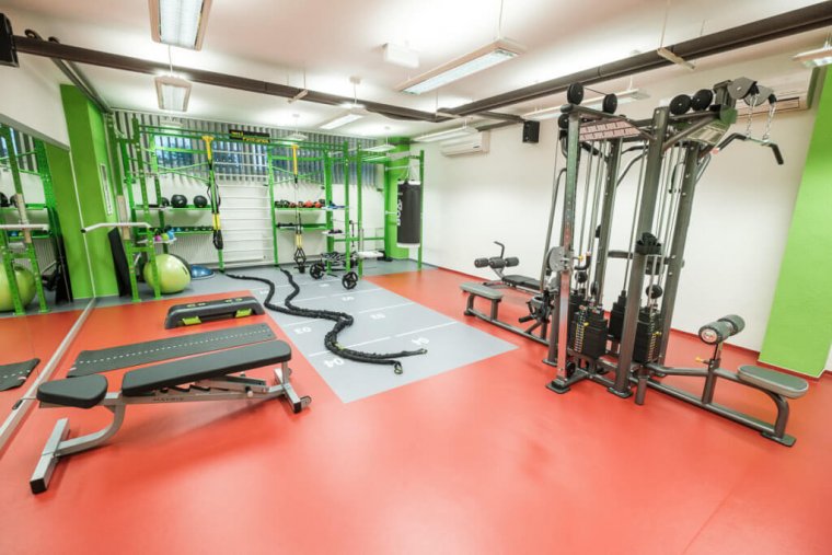 Společnost 3D FITNESS změnila počítačovou učebnu na malé fitness centrum_06.jpg