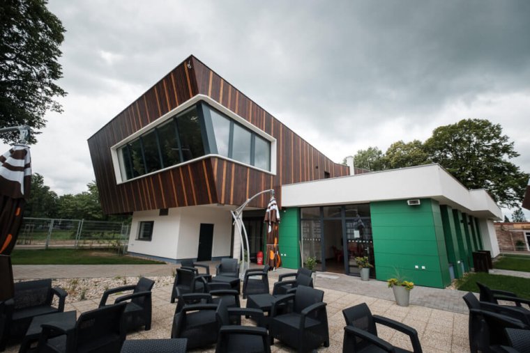 Tenisový komplex s moderním fitness centrem je perlou Hradce Králové_01.jpg