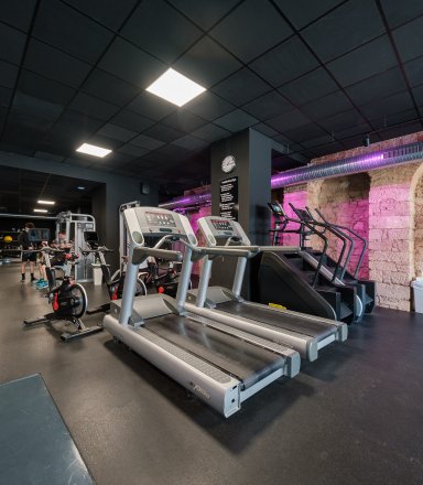 MARVEL GYM - Klubové fitko plné designu