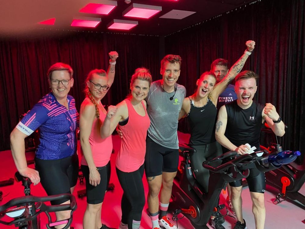 Indoor cycling 10 klíčových přínosů pro vaše zdraví (1).jpg